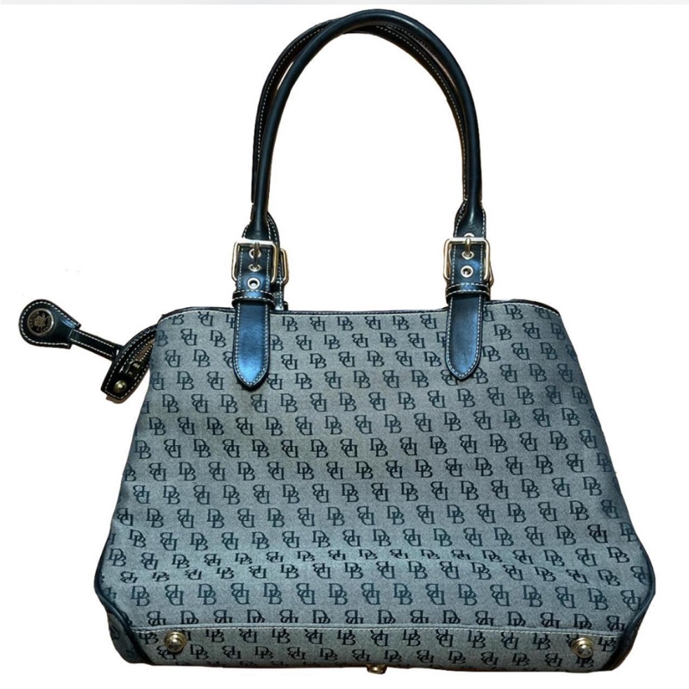 Vintage Dooney & Bourke shoulder bag